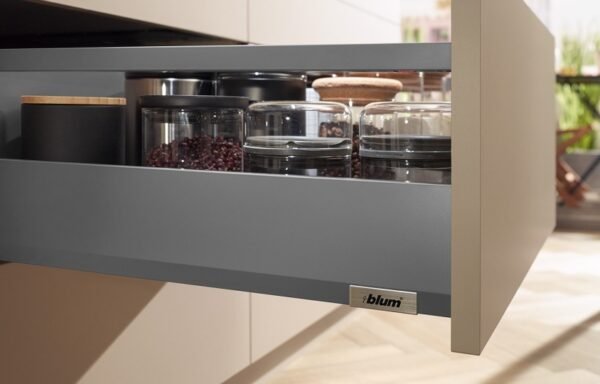 Gavetas e acessórios