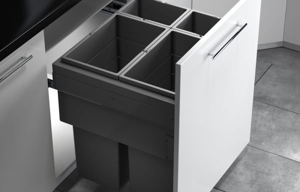 AS Euro Cargo 600 35+35+10+10L